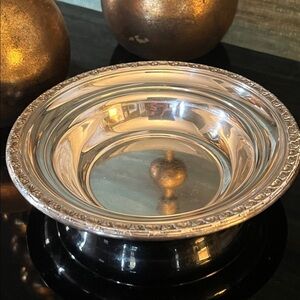 Sterling Silver Wallace 3629 Ornate Rimmed Bon Bon Candy Dish 78G